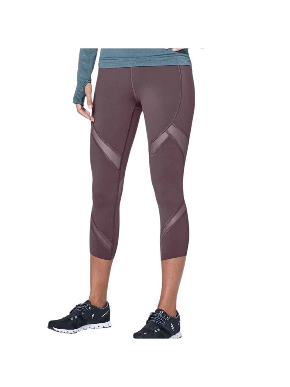 Lululemon On Pace 21” Size 4 in Vintage Grape